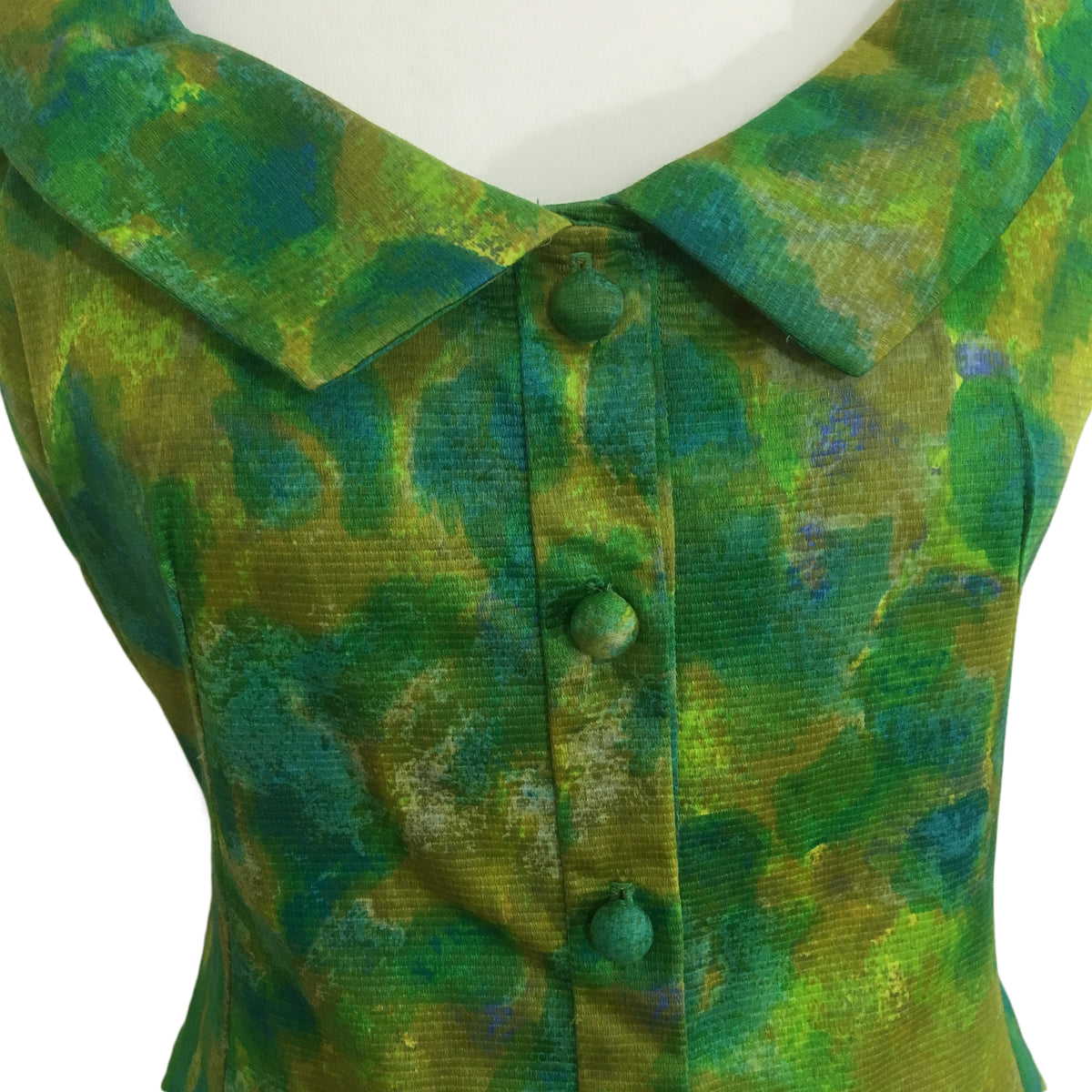 green emerald velvet dress 1960s Bright Green Floral Appliqu Shift Dress, Sz. M