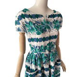 1950s Floral Print Dress with Pockets! - hurdyburdy vintage